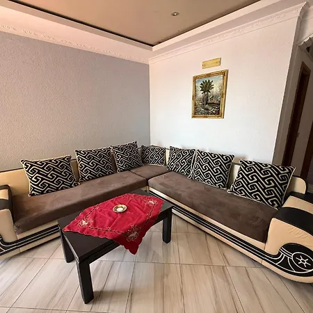 2 Bedroom Flat
